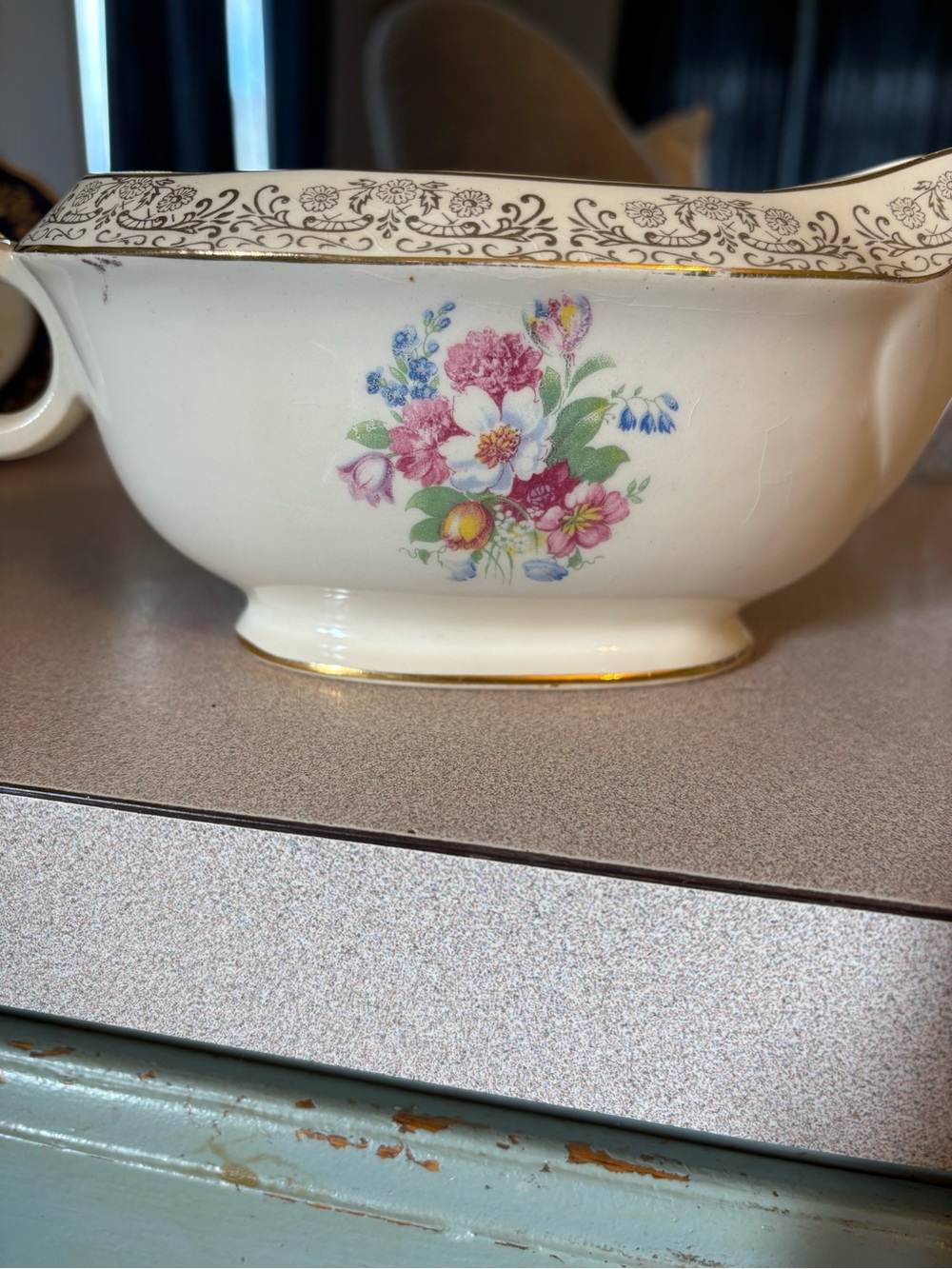 Source Unknown White Porcelain Gravy Boat with Floral Motif and Gold Trim